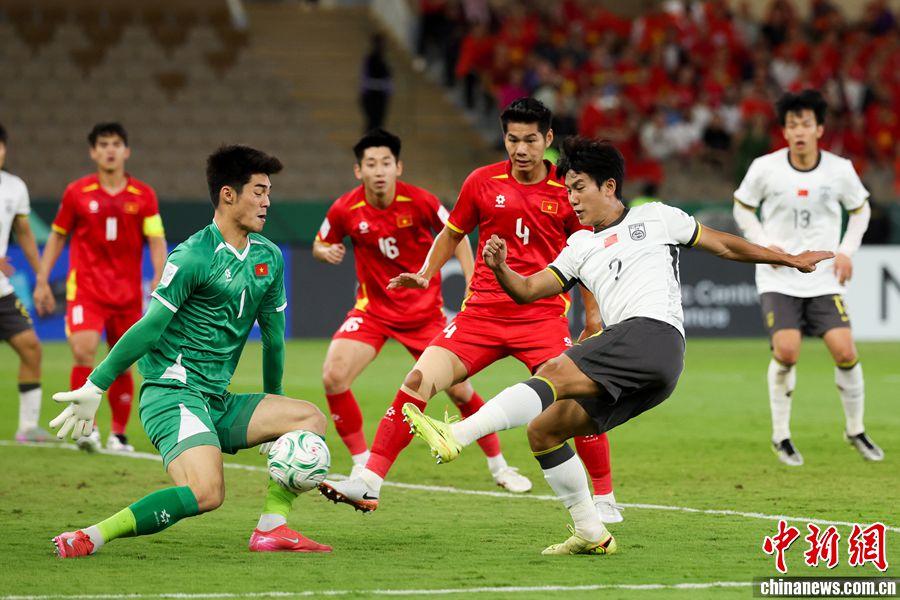 U23男足力克越南挺进决赛创队史最佳战绩