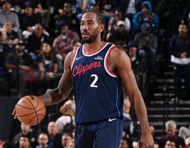 伦纳德爆发率队狂胜雄鹿 快船稳居西部第八