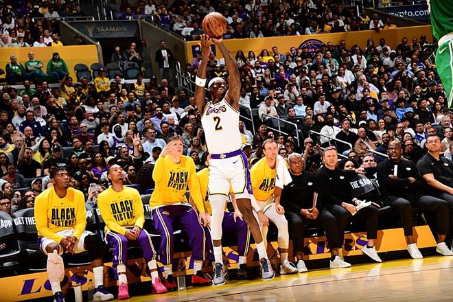 湖人双杀尼克斯跃居西部第五 范德比尔特首秀显