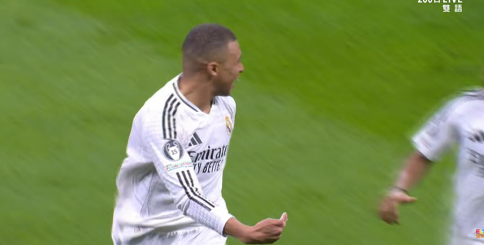 曼联今夏送走卡塞米罗 中场重建启动新蓝图