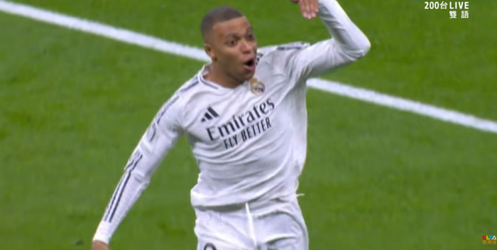 曼联今夏送走卡塞米罗 中场重建启动新蓝图